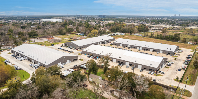 Old Town Spring Business Park - Partners Real Estate